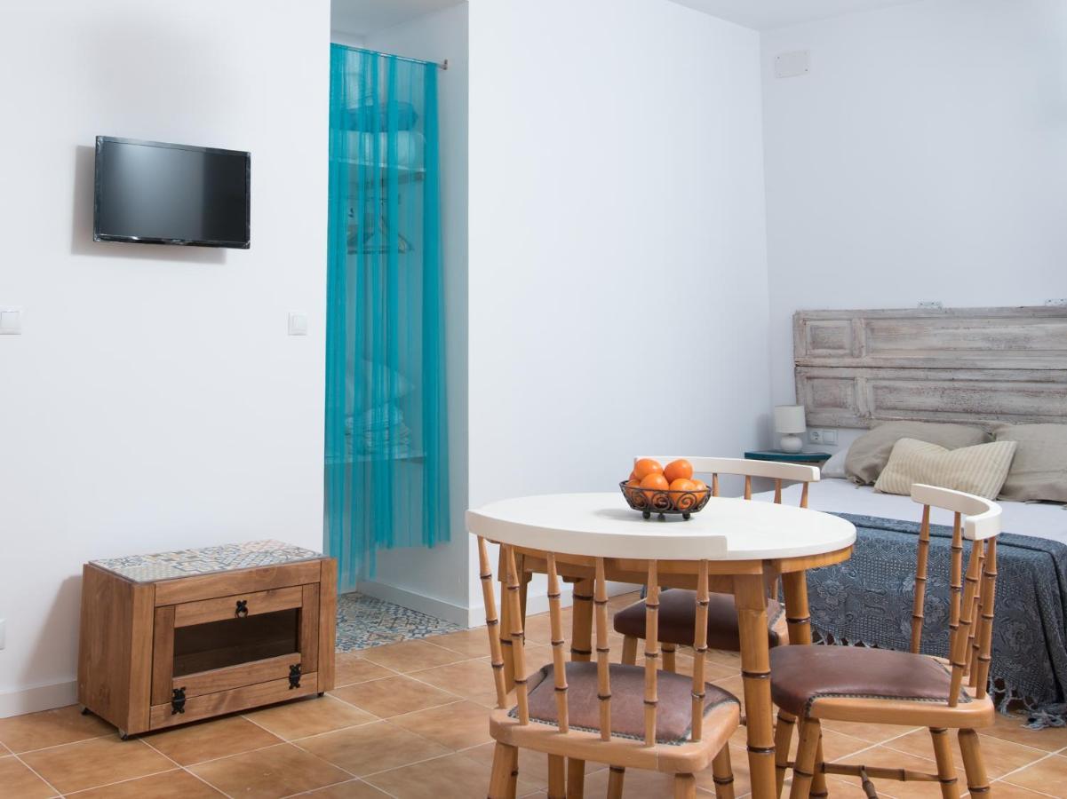 אליקאנטה Julie Apartaments 3 מראה חיצוני תמונה