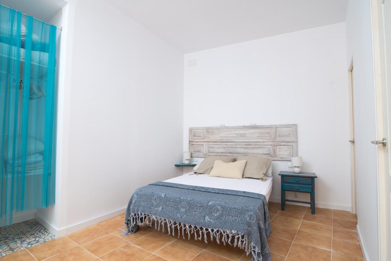 אליקאנטה Julie Apartaments 3 מראה חיצוני תמונה